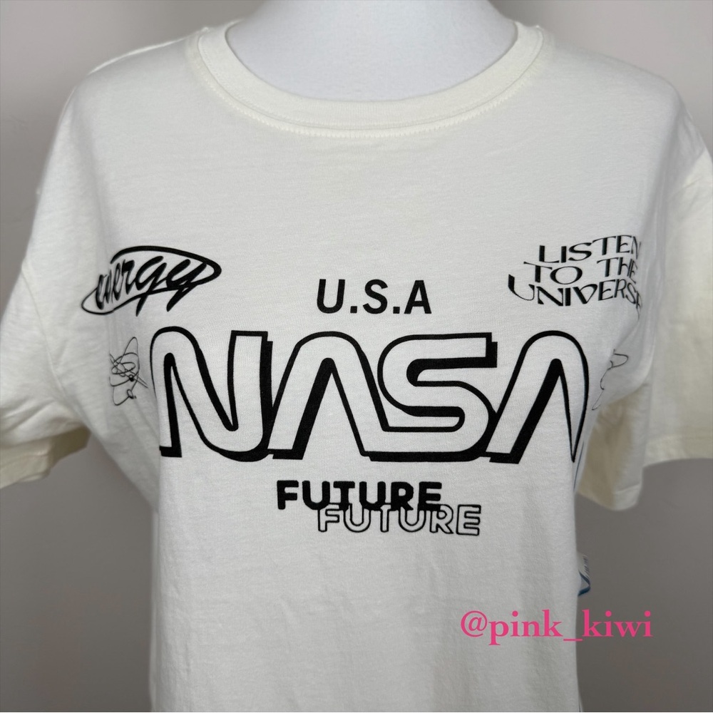 Grayson Threads Cream NASA Graphic Tee - Picture 3 of 11